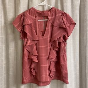 Devlin Size M Keyhole Ruffle Top